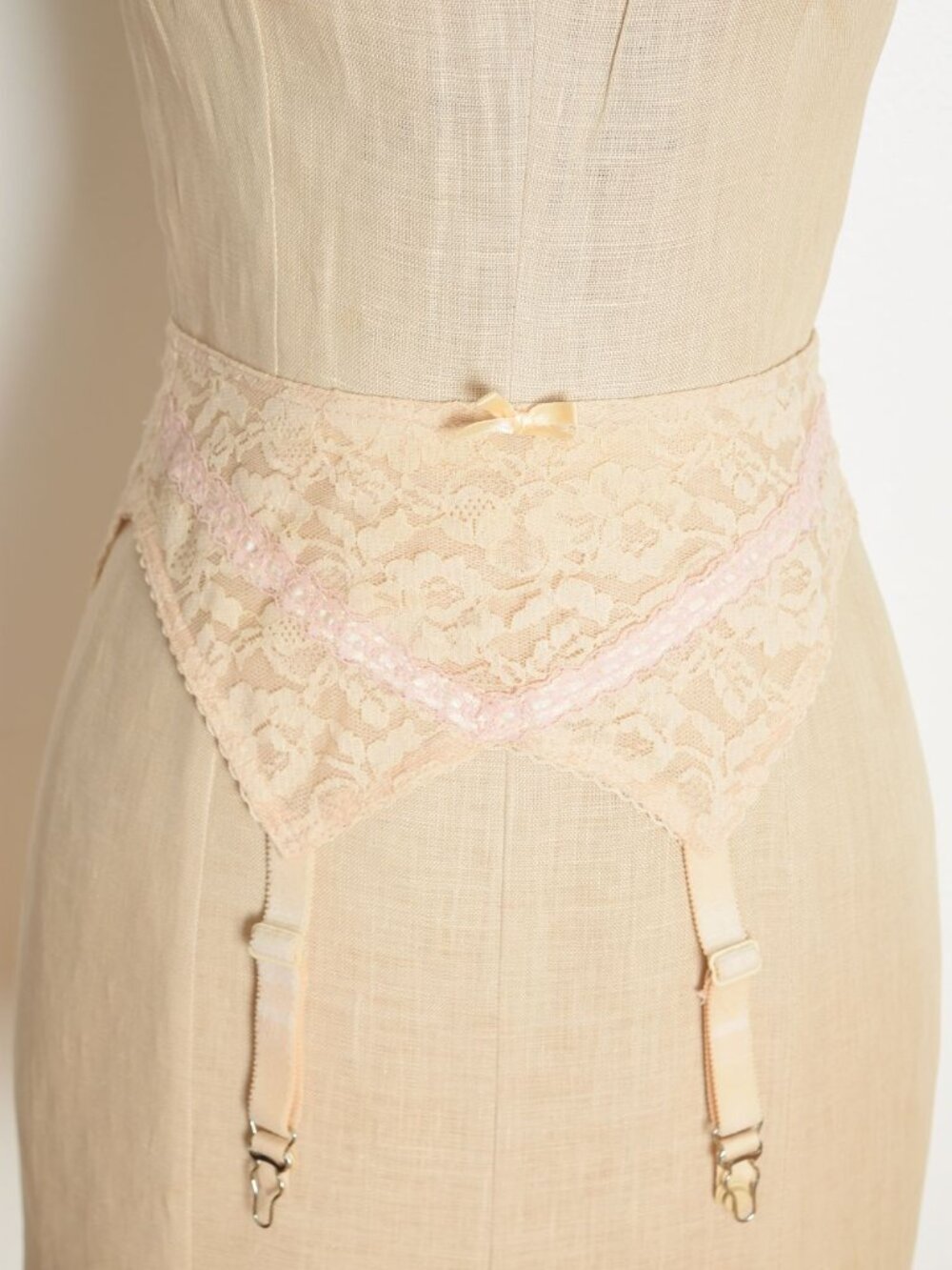 vintage 60s garter belt Simone pinup sheer nude lace lingerie XS S 26-28